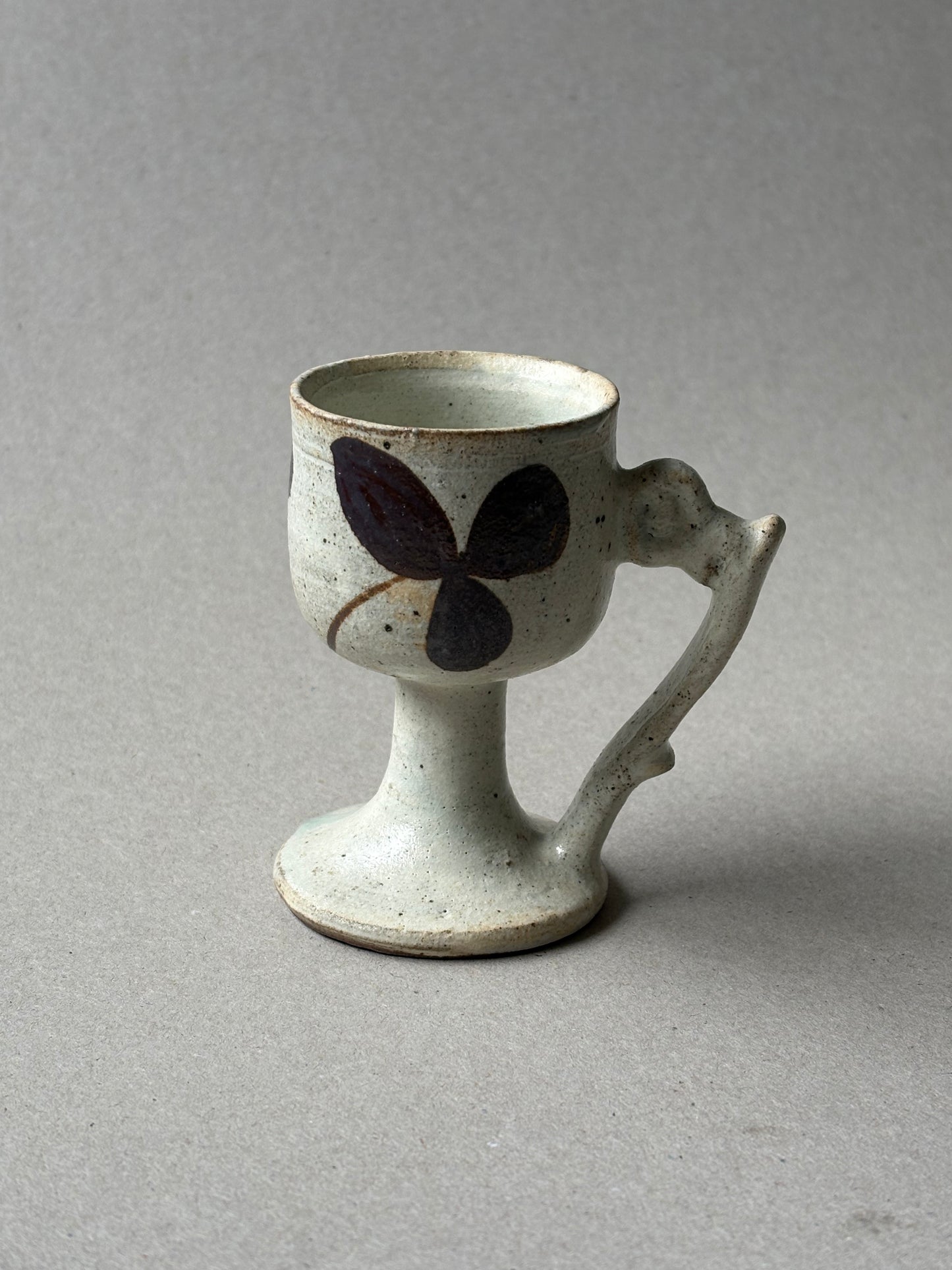 Buncheong Cheolhwa stem cup