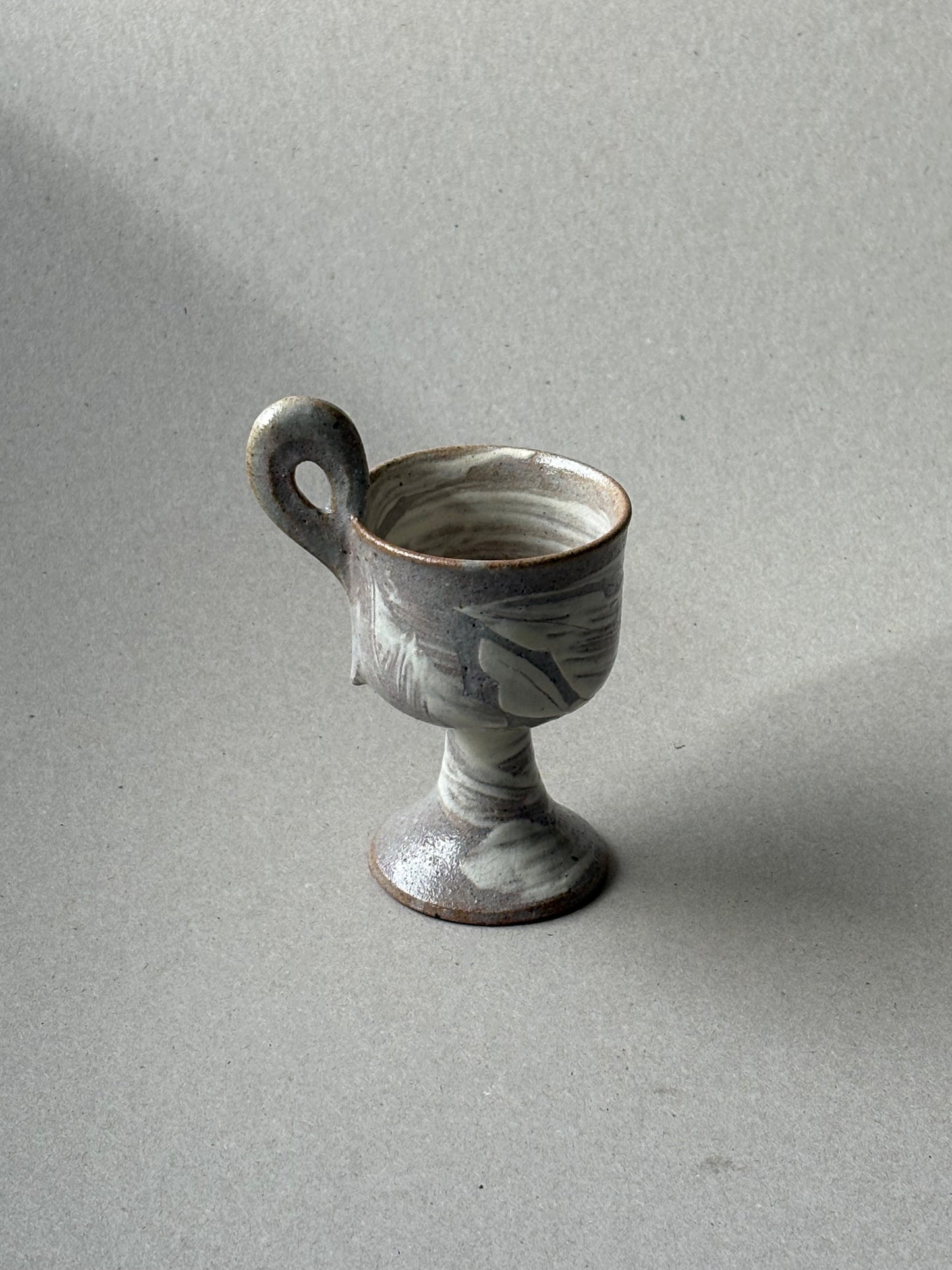 Guiyal Buncheong stem tea cup with a loop handle