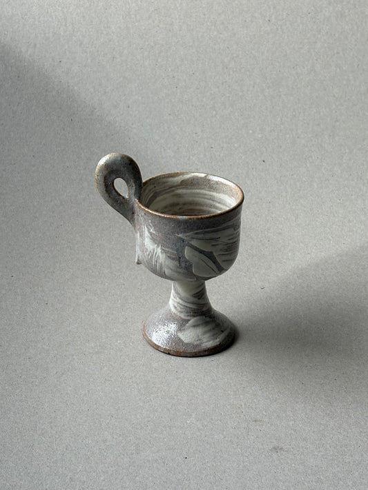 Guiyal Buncheong stem tea cup with a loop handle